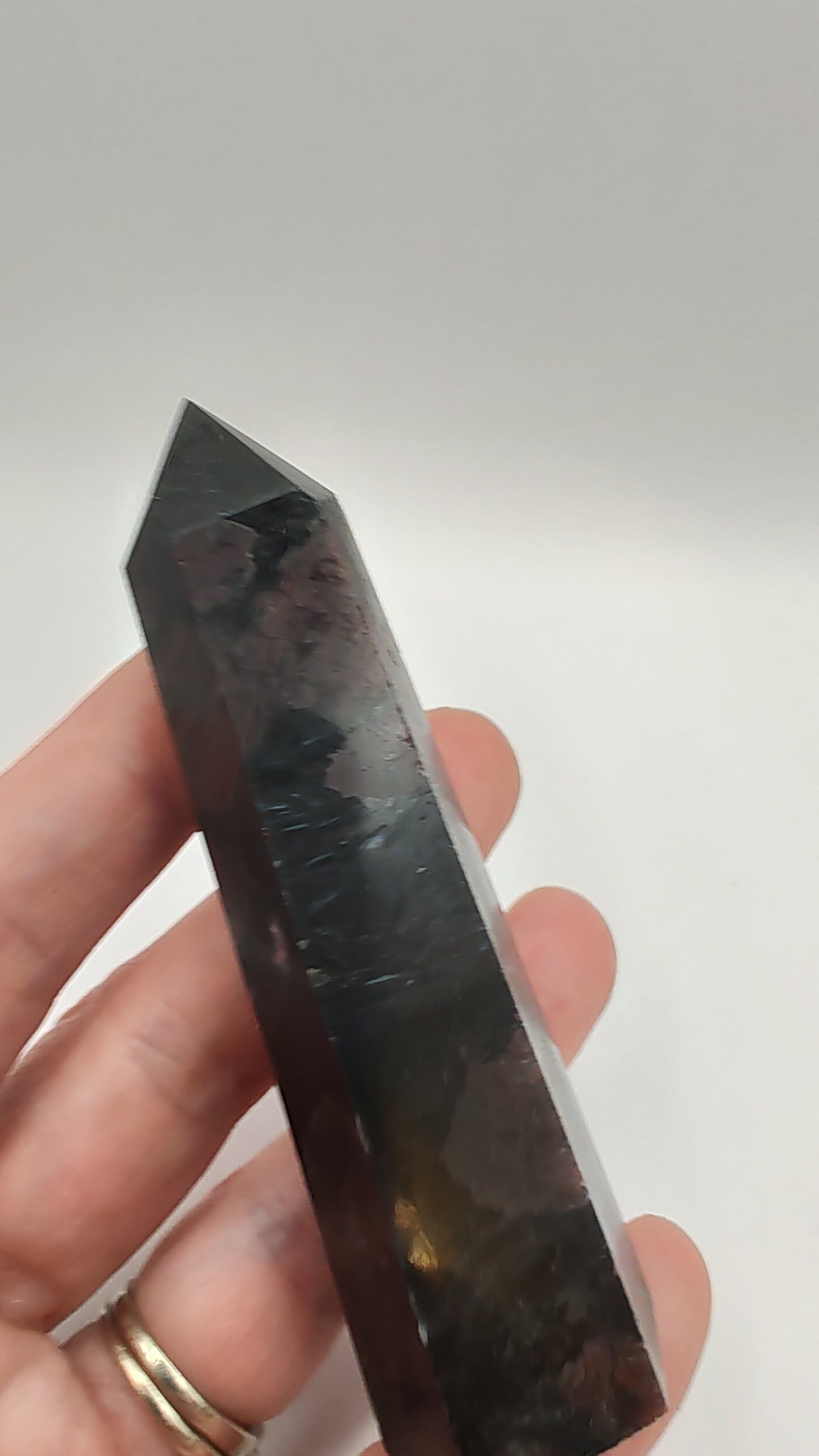 Garnet Crystal Towers / Generator / Point